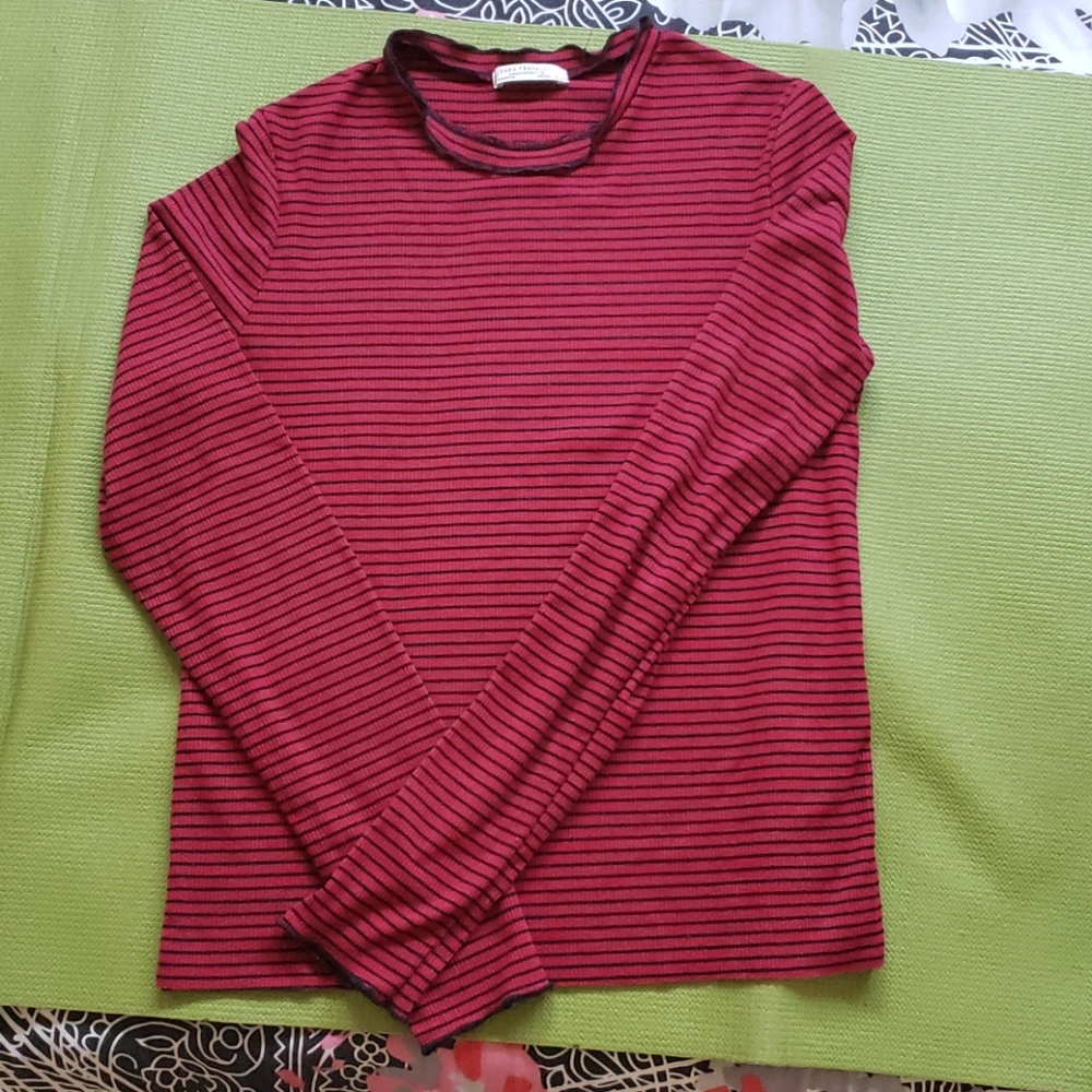 Long sleeve top